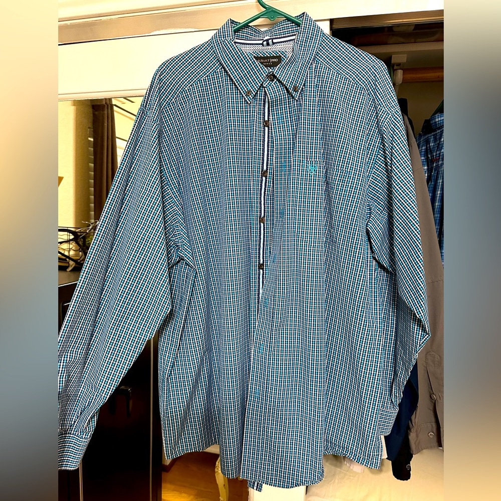 Men’s Ariat Button Down Shirt